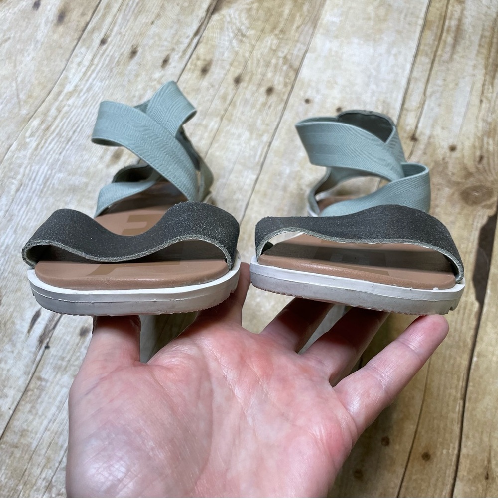Sorel Women’s Ella II Strappy Slip-On Sandals - Picture 5 of 8